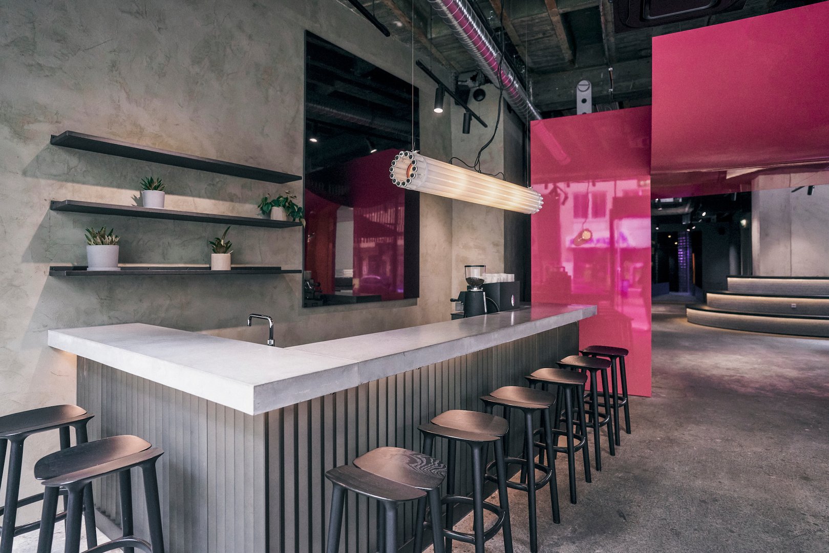 lounge-bereich fancyrosi.studio – pop-up store münchen altstadt