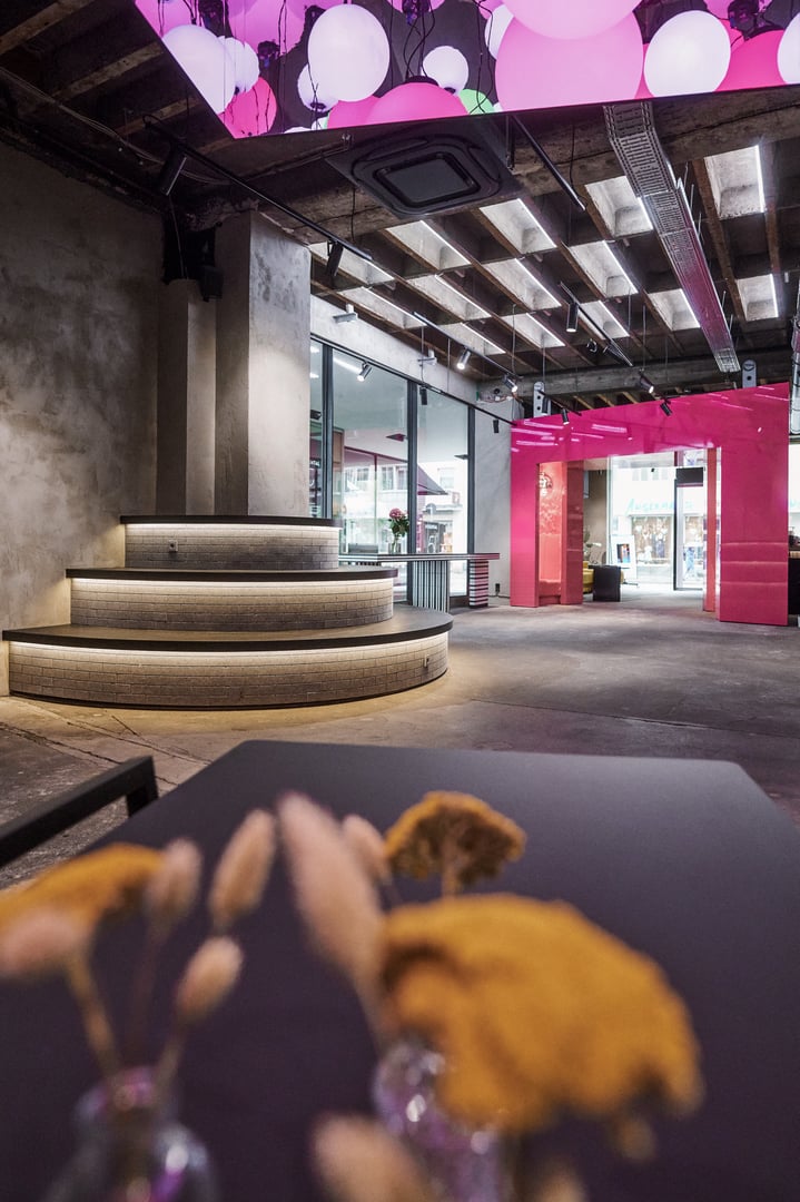 eventlocation viktualienmarkt münchen – fancyrosi.studio abendstimmung pop-up