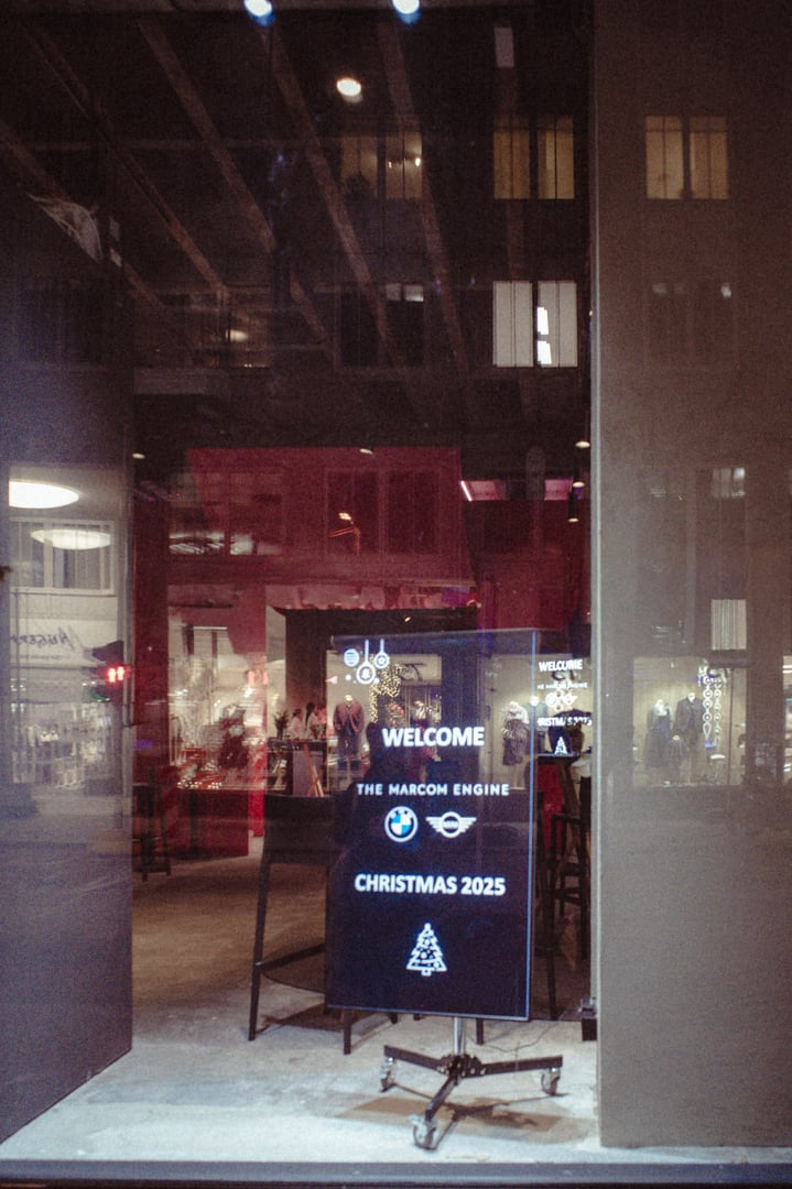 Käfer Catering Flying Dinner bei Firmen-Weihnachtsfeier München